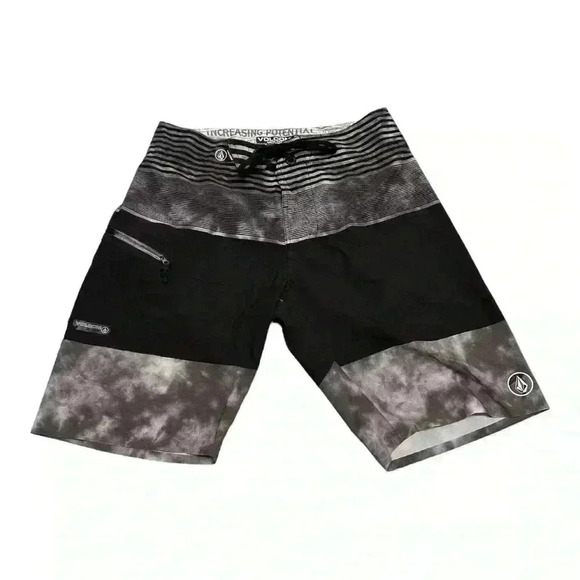 Volcom Board  Shorts Mod Tech 4 Way Stretch - Picture 1 of 6